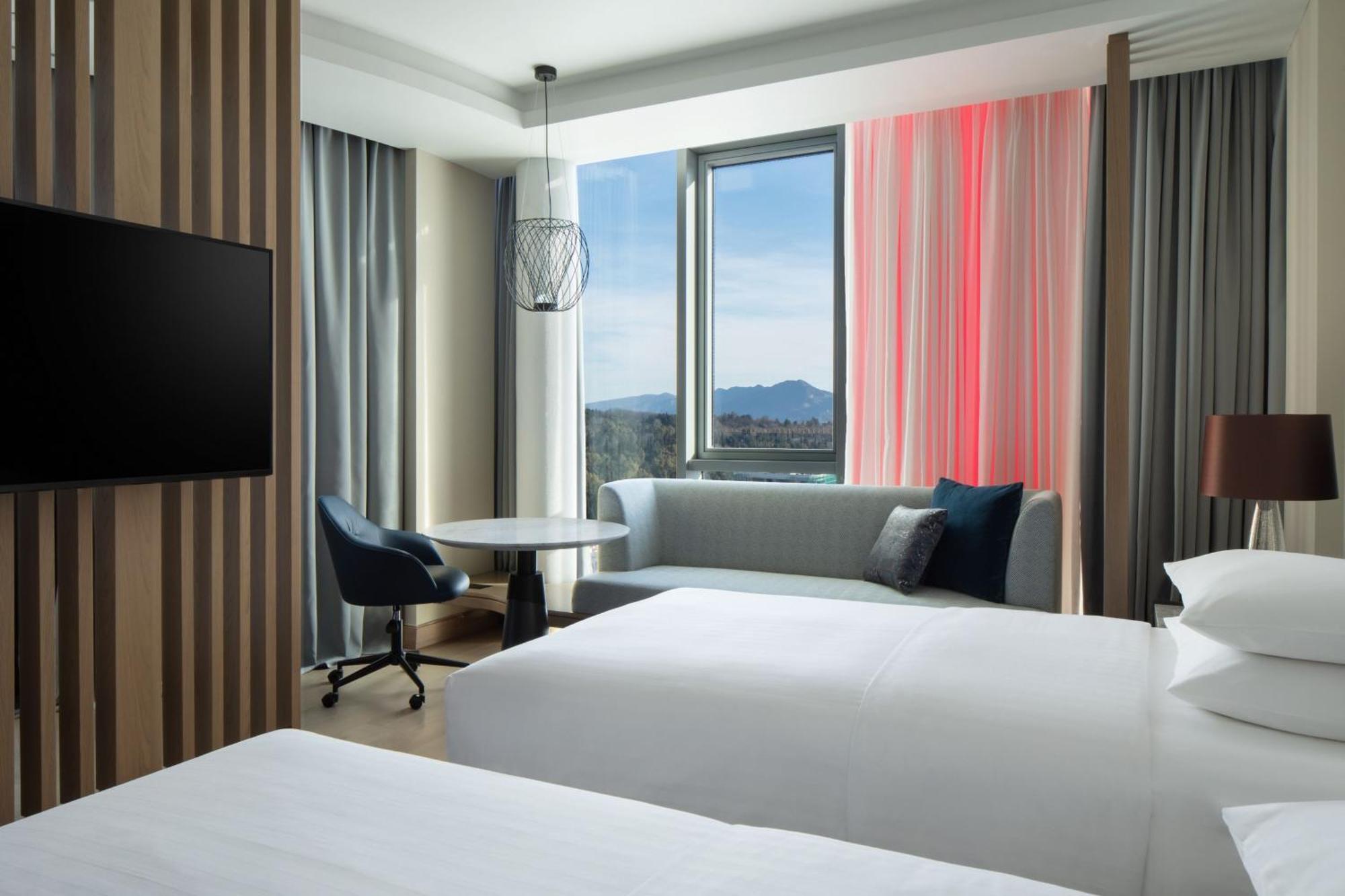Tirana Marriott Hotel Exterior photo